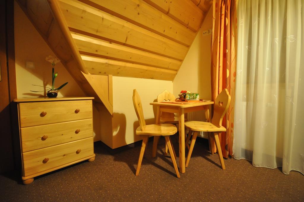 Willa Marysienka Zakopane Szoba fotó